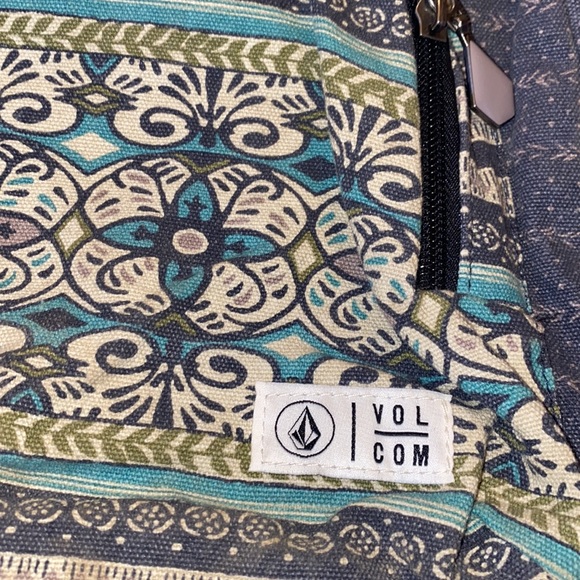 Volcom Backpack! - Picture 2 of 5